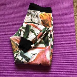 Tropical Printed Sweat-pant Joggers